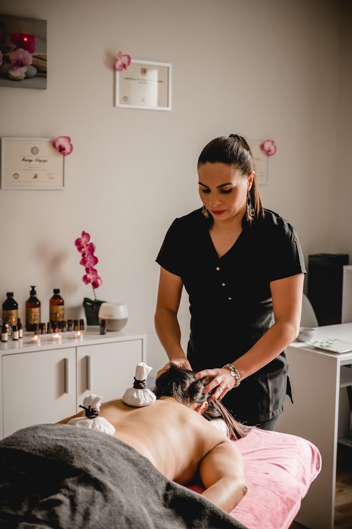In'Hay Massages · Photos 11
